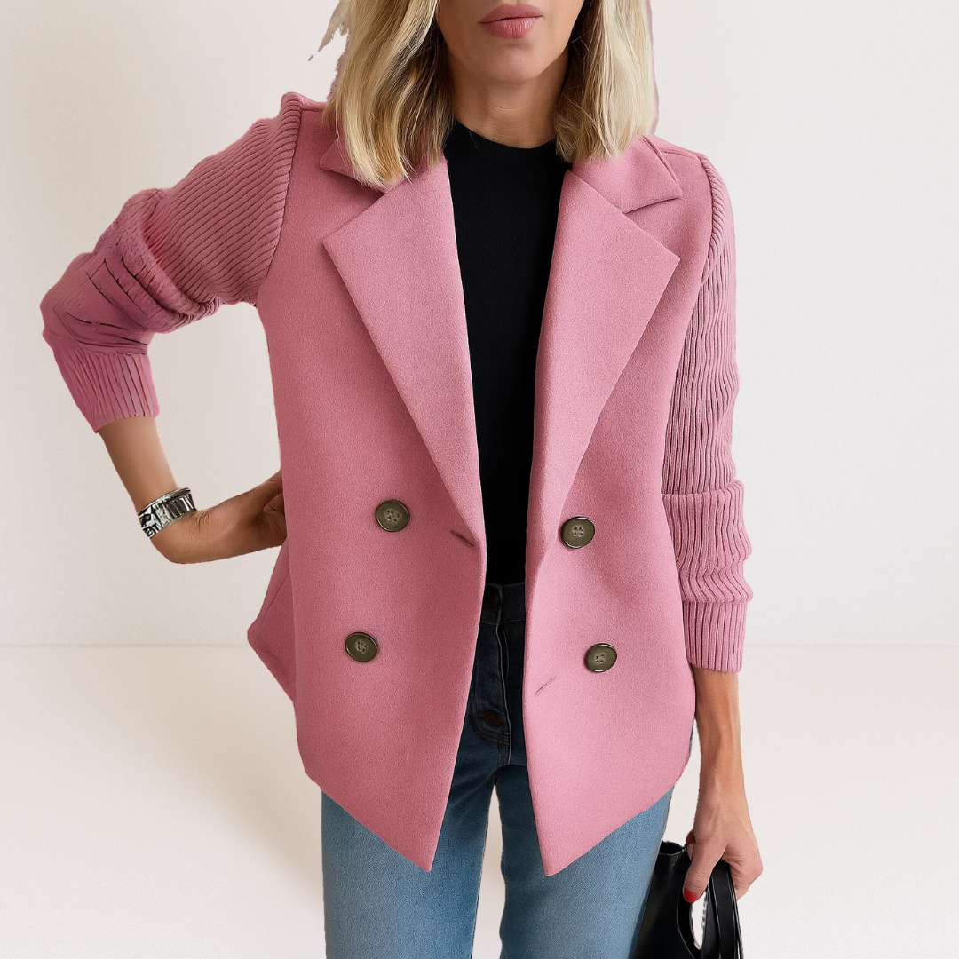 Knitted Elegance Blazer – Structure chic et confort ultime