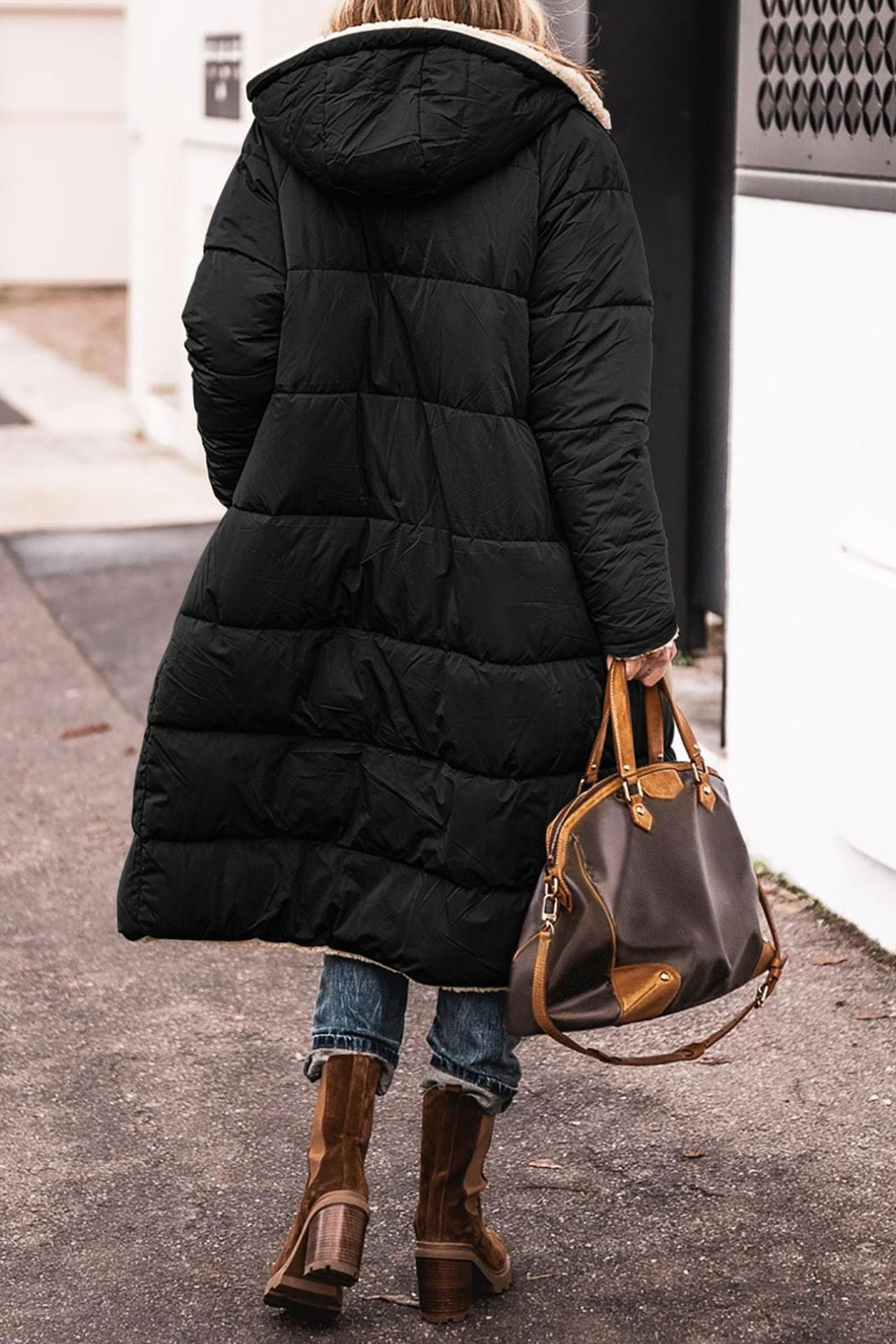 Manteau long à capuche – chaud, élégant et réversible