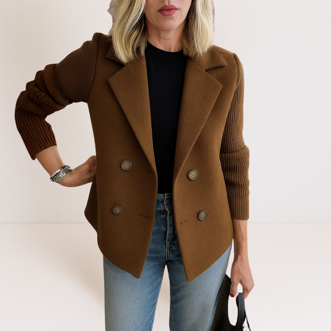 Knitted Elegance Blazer – Structure chic et confort ultime