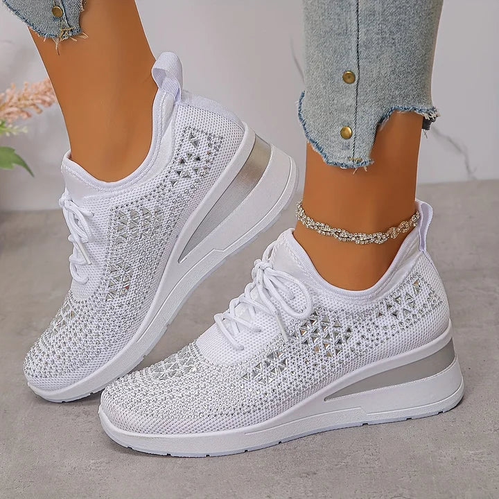 Baskets Confortables – Élégance scintillante et confort absolu