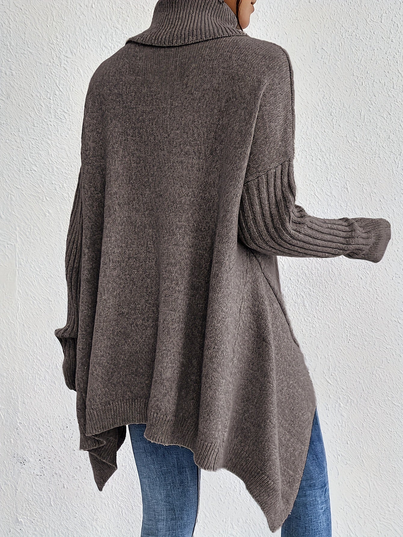 Pull oversize à col montant – Chaleur, douceur et élégance