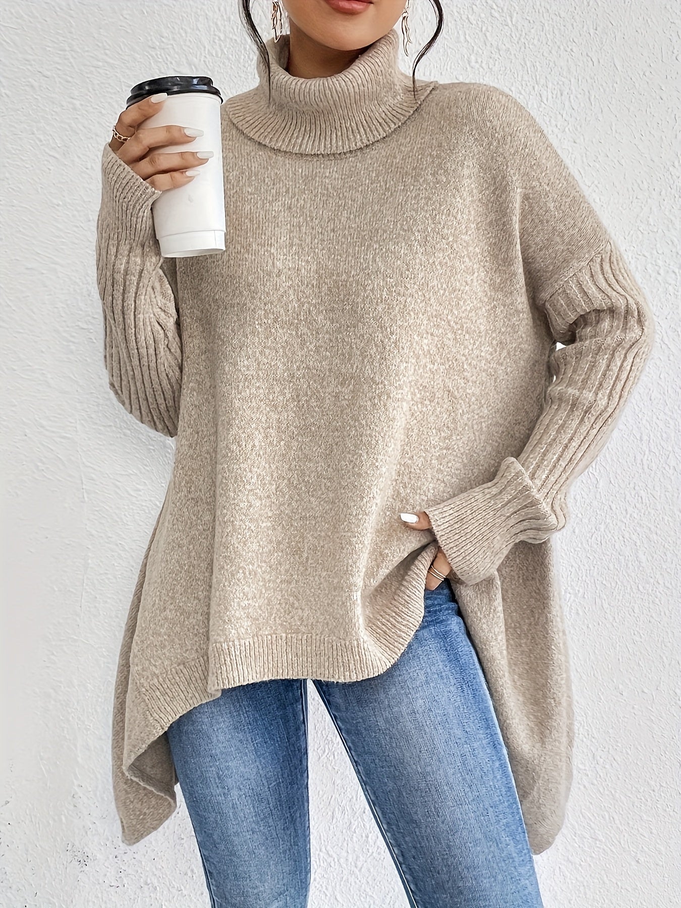 Pull oversize à col montant – Chaleur, douceur et élégance