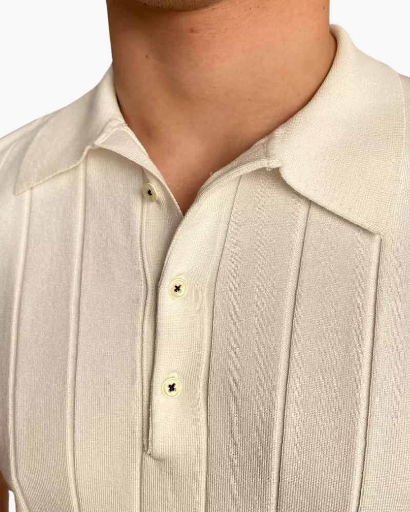 Polo en Coton Côtelé – Confort Luxueux et Style Intemporel