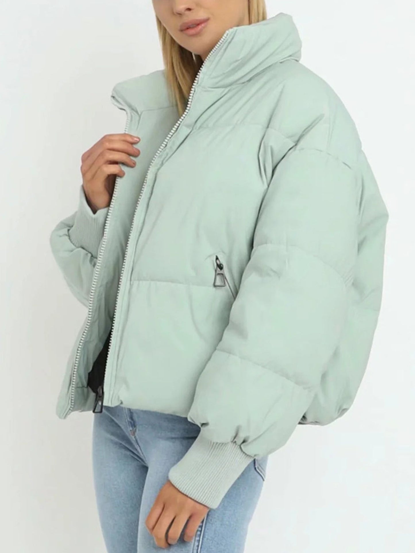 Veste Puffer Croppée – Chaleur & Design Élégant