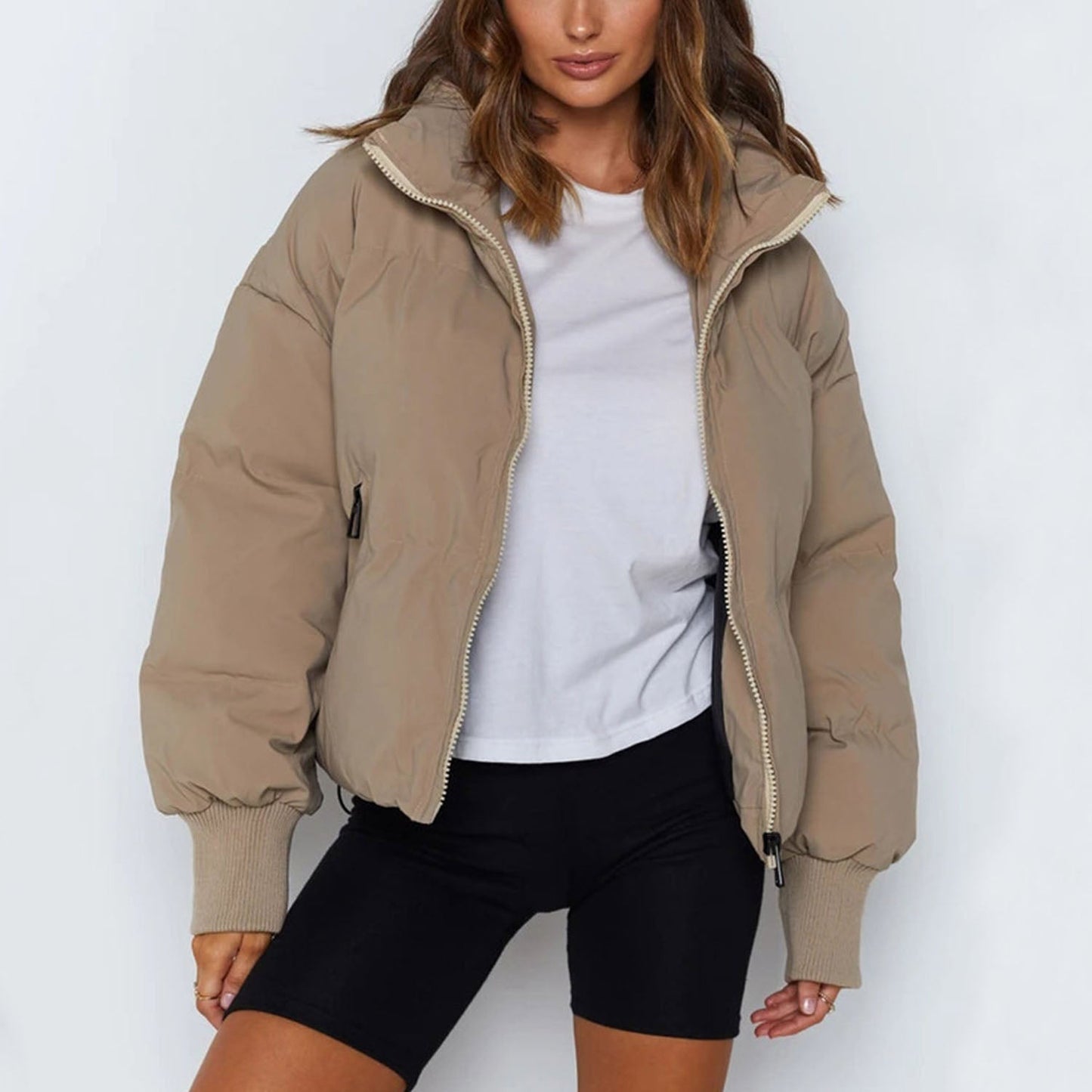 Veste Puffer Croppée – Chaleur & Design Élégant