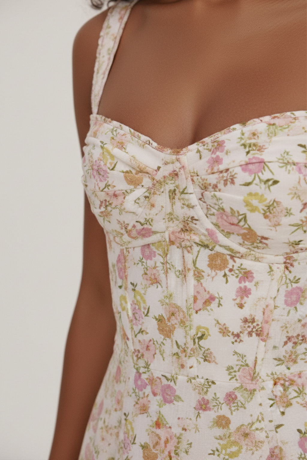 Robe Maxi – Imprimé Fleuri Romantique et Confort Aérien
