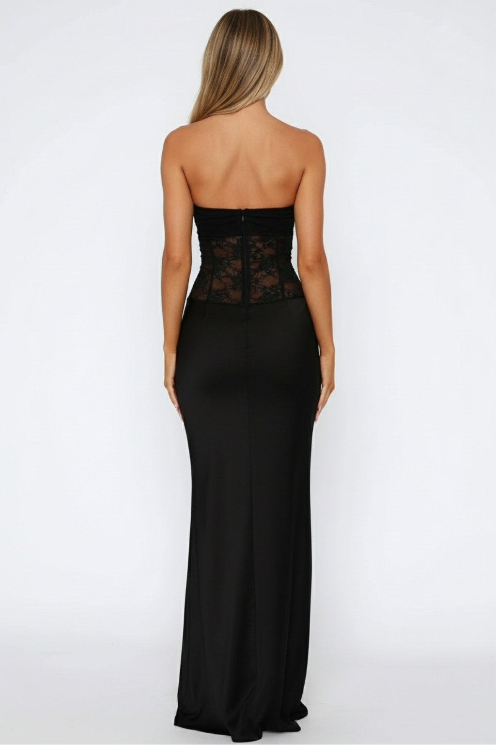 Robe Maxi – Élégance Sans Bretelles avec Dentelle et Coupe Sirène
