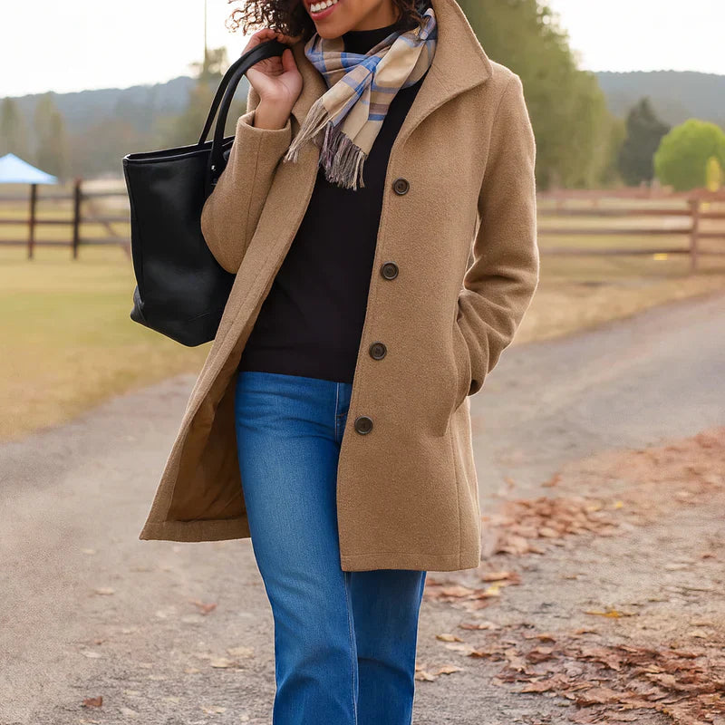 Manteau long en laine – élégance intemporelle et chaleur assurée
