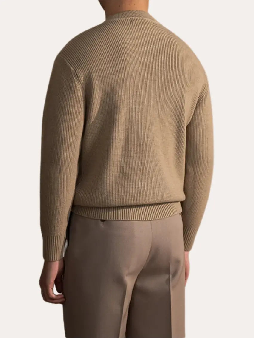Pull À Col O – Style intemporel et confort ultime