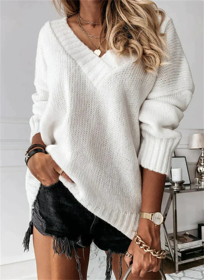 Pull – Élégance Douce à Col V