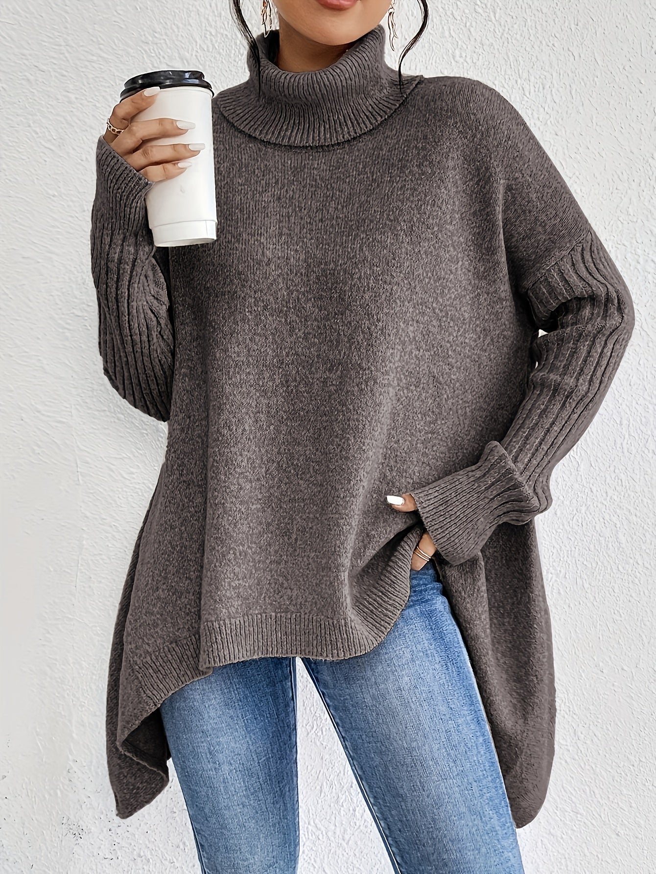 Pull oversize à col montant – Chaleur, douceur et élégance