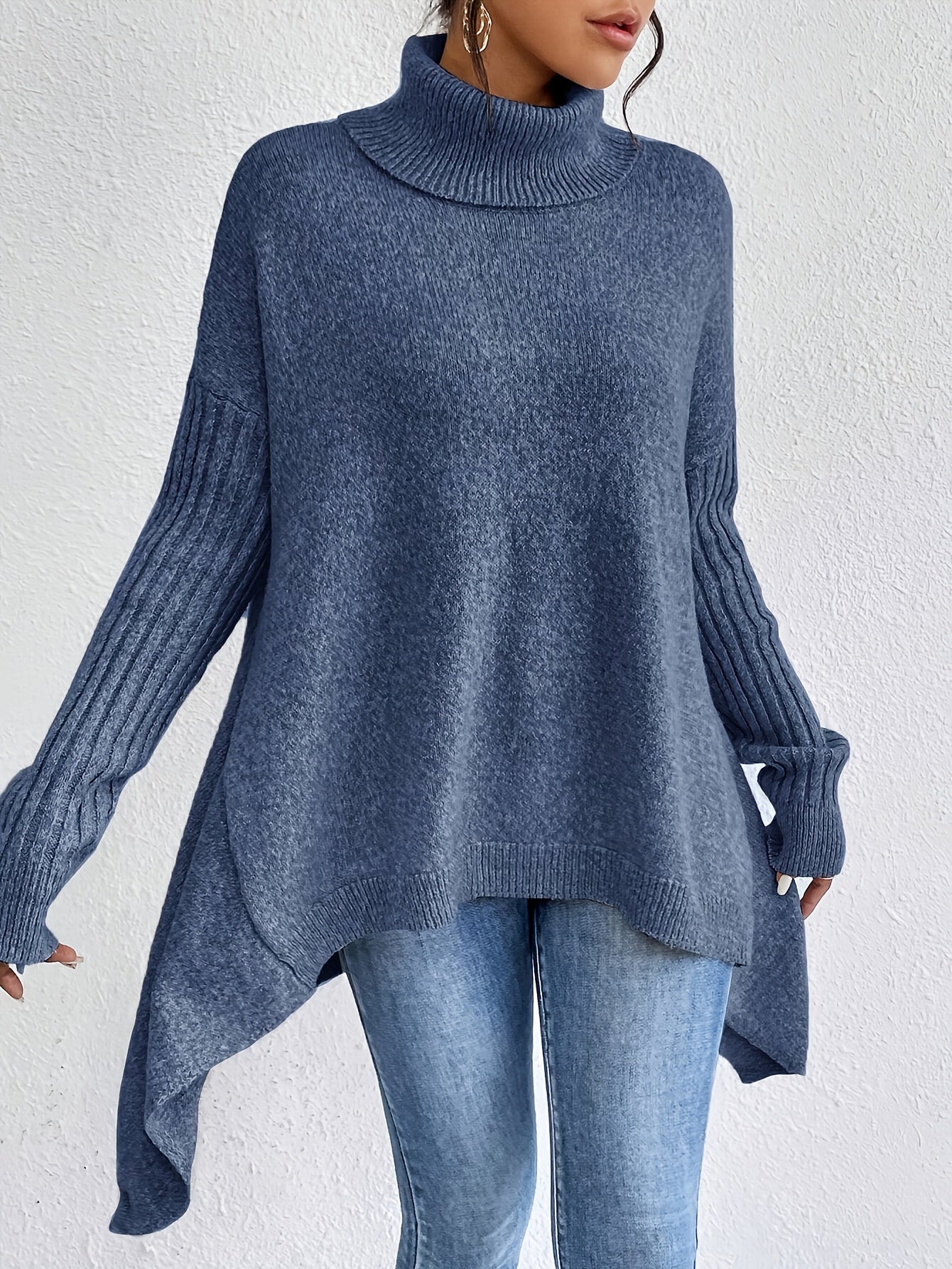 Pull oversize à col montant – Chaleur, douceur et élégance