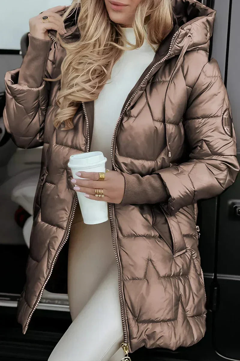 Parka d’Hiver – Chaude & Élégante avec Capuche
