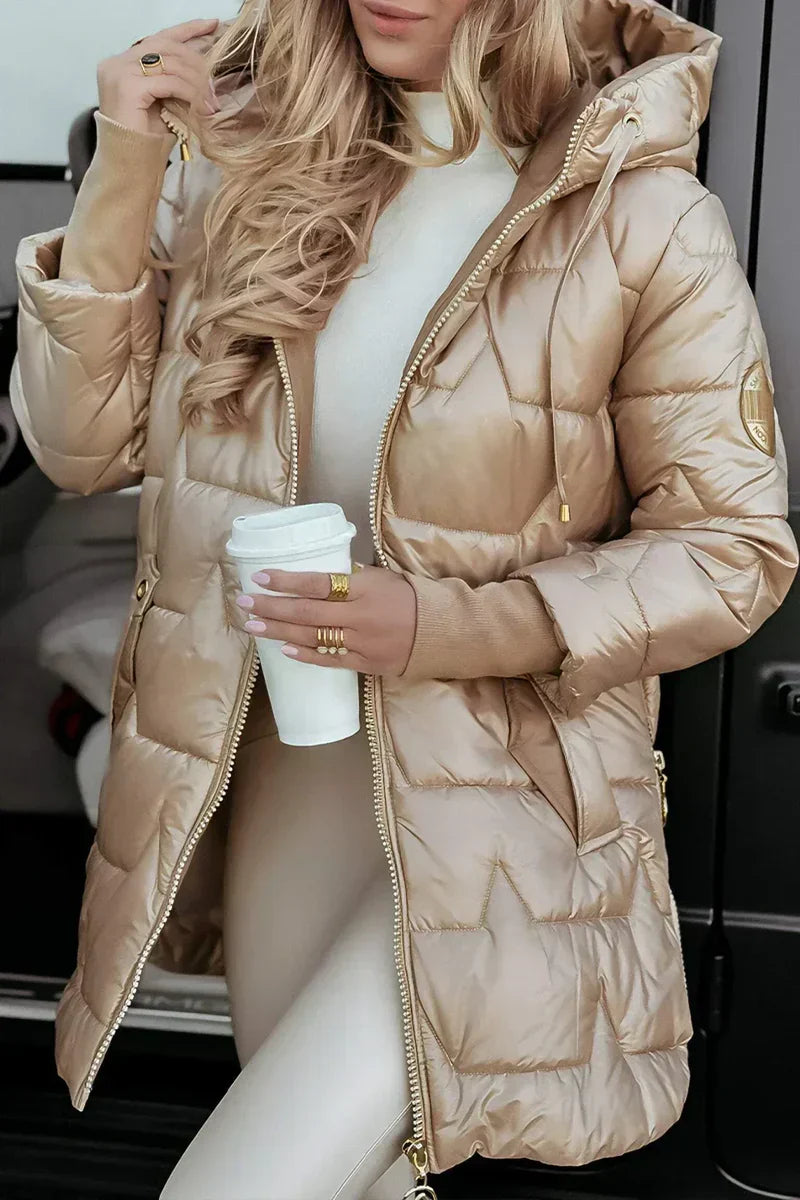 Parka d’Hiver – Chaude & Élégante avec Capuche