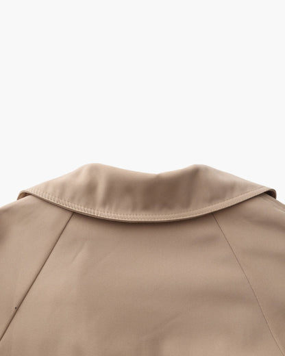 Trench Élégant – Coupe Longue et Design Confortable