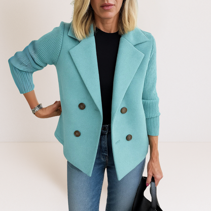Knitted Elegance Blazer – Structure chic et confort ultime